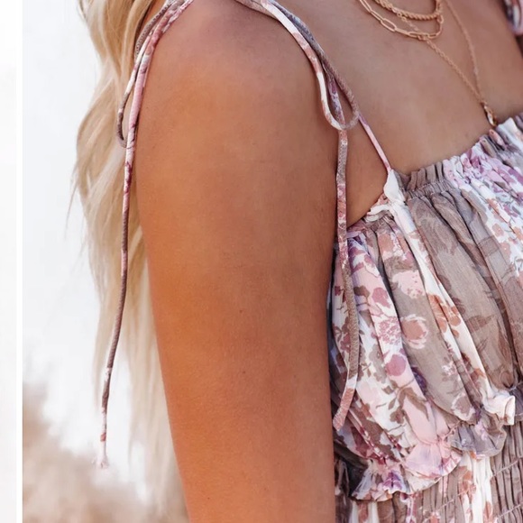 FLORAL SMOCKED TIE STRAP MAXI DRESS - BLUSH medium - Picture 5 of 5